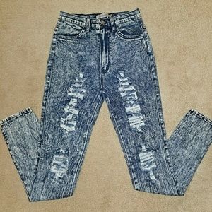 🔸Dark Acid-Washed Distressed Jeans🔸